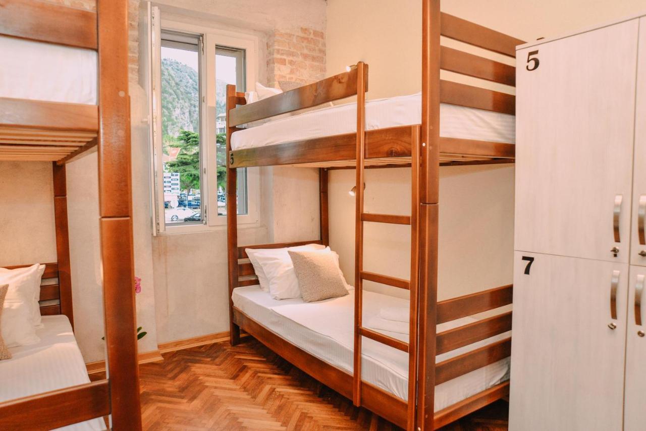Step To Kotor Bay Guesthouse Dış mekan fotoğraf