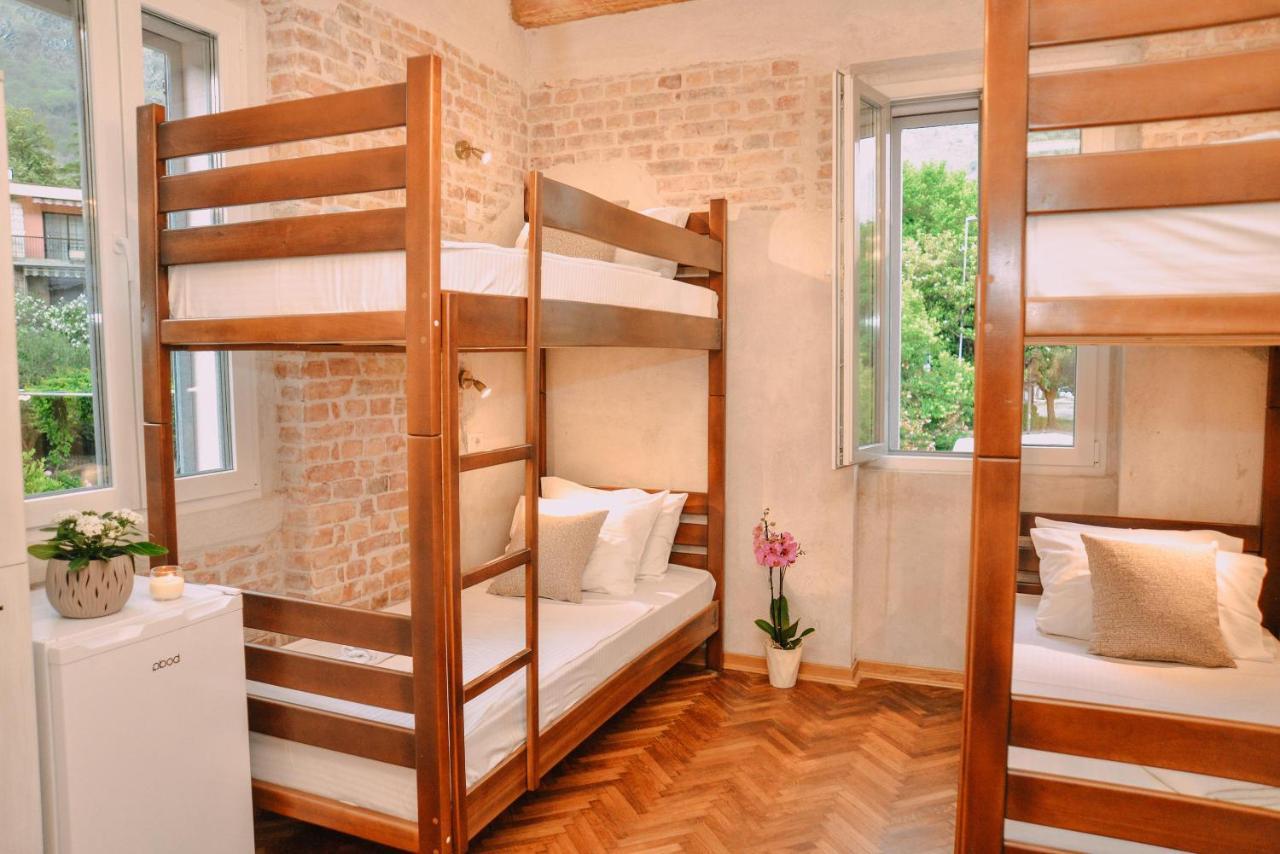 Step To Kotor Bay Guesthouse Dış mekan fotoğraf